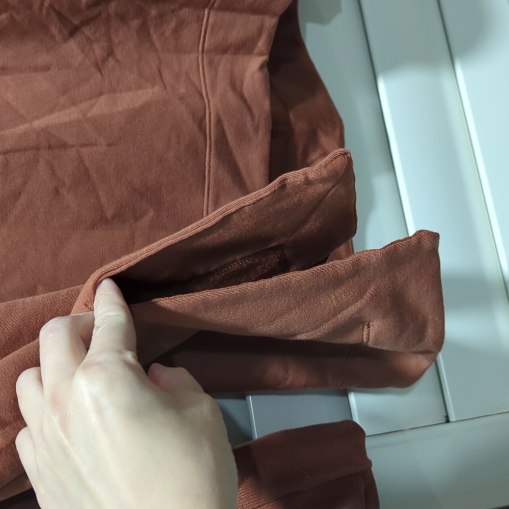 New Athleta Brown Split Side Soft Sweatshirt Sz 1x - image 2